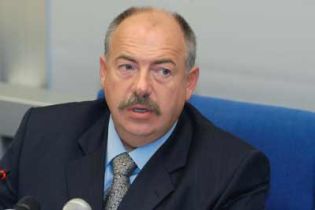 Піскун мітить в БЮТ чи ПР