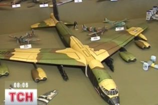 У Черкасах відкрилась унікальна виставка історії бойової авіації