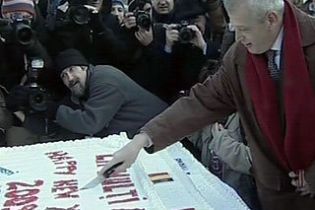 У Румунії приготували найбільший в світі святковий торт
