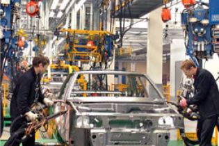 "АвтоЗАЗ" зупиняє виробництво