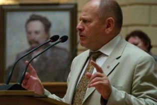 Жулинського не пустили до Росії