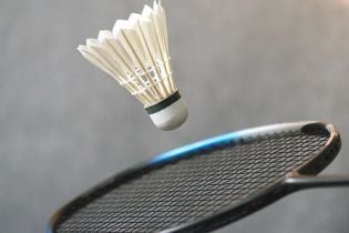 Бадмінтон. Україна стартувала на ЧЄ з двох перемог