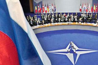 МЗС України буде дружити і з Росією, і з НАТО