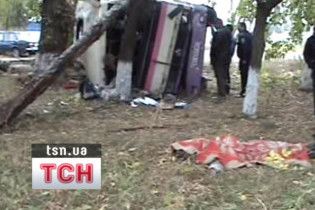 На Київщині перекинулася маршрутка з 20 пасажирами