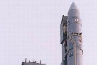 Запущений супутник для вимірювання поверхневої солоності океану SMOS