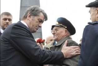День визволення України від фашистів відсвяткували без Ющенка