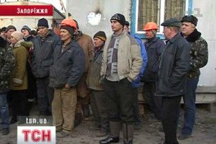 У Запоріжжі будівники мостів оголосили страйк