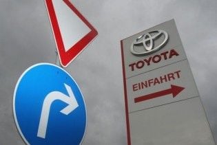 Ремонт відкликаних авто обійдеться Toyota у 400 млн дол.