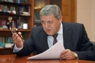 Мєдвєдєв вручив Орден Дружби Симоненку