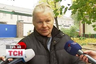 Мати обвинуваченого в зґвалтуванні дітей: справа проти сина сфабрикована через гроші