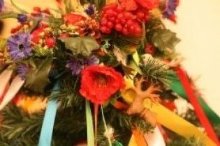 Ялинку Ющенка продали за 3 тисячі доларів