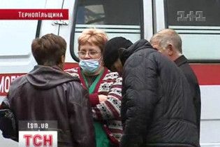 Кількість жертв невідомого вірусу на Тернопільщині зросла до 12 людей