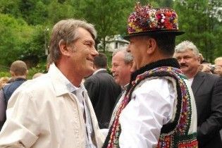 Гуцули визнали Ющенка своїм президентом