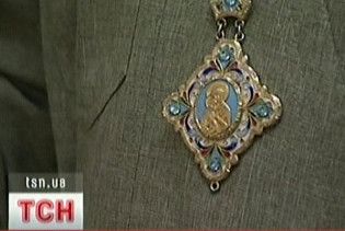 Священика столичної церкви звинуватили у сексуальних домаганнях