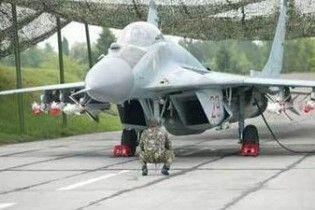 У Білорусі зіткнулися два винищувачі