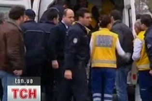Турок напав на консульство України через знущання у міліції