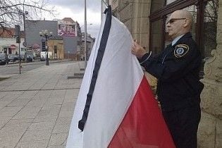 У Польщі оголошено тижневу жалобу