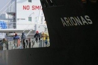 Росіяни на танкері "Аріонас" отруїлися підробленим алкоголем