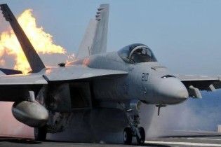 Над Невадою зіткнулися два винищувачі ВМС США