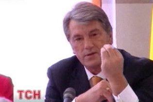Ющенко вимагає дозволити торгівлю землею