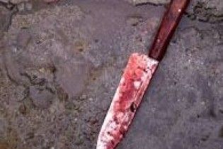 В Донецьку збанкрутілий бізнесмен з’їхав з глузду й зарізав дружину
