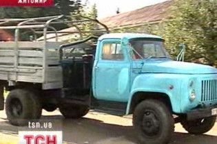 У Житомирі розробили вантажівку, яка їздить на хмизі