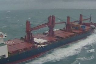 Біля берегів Австралії в воду впали 31 контейнер з хімікатами