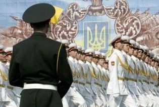 Багатослівність Ющенка зламала сценарій параду в Києві