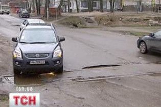 Дорогосказ: що вижило в Україні – західними автобанами буде їздити вічно