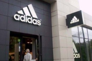 Adidas закриє низку магазинів по всій Україні