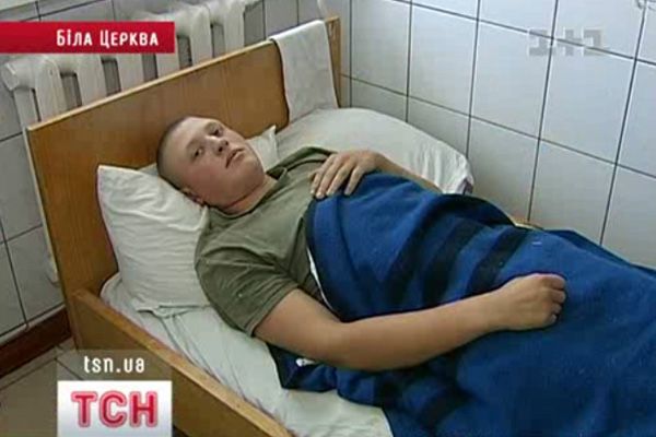 Солдат у лікарні