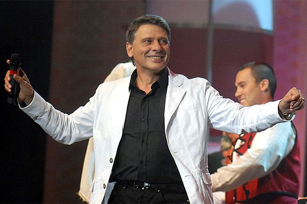 Нончо Воденічаров
