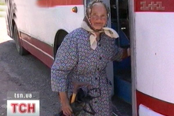 Пенсіонерка та автобус