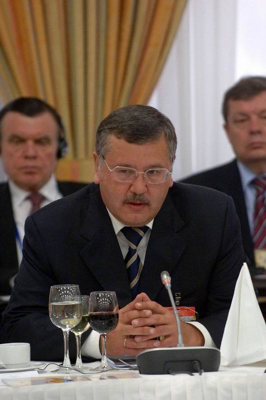 Анатолій Гриценко