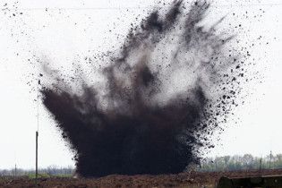 Чрезвычайное происшествие в армии: прапорщику взрывом оторвало руки
