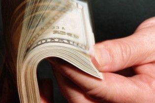 Азарова підозрюють у корупції