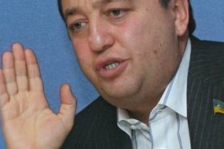 Тимошенко выгнала из партии еще одного депутата-перебежчика