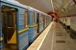 У київському метро загинула людина