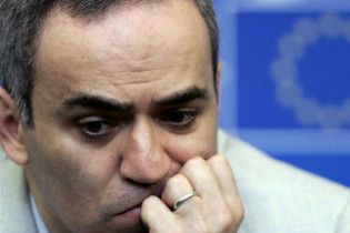 Каспаров у Криму побачив, як бреше російське телебачення