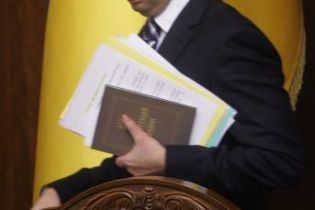 Яценюк готовий пожертвувати своїм кріслом