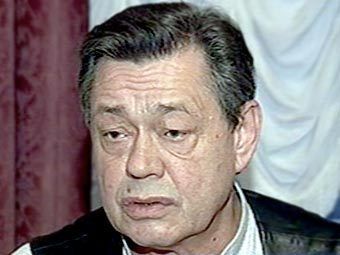 Микола Караченцов