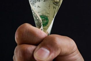 Нацбанк надеется сохранить курс гривны на уровне 4,85 (видео, обновлено)