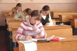 ВР заборонила закривати школи в селах