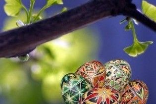 На Великдень і травневі свята українці відпочиватимуть 10 днів