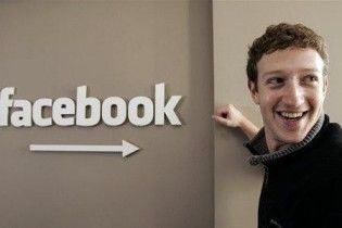 Facebook продаватиме особисті дані користувачів