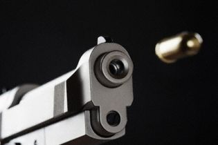 На дружину голови фракції БЮТ напали невідомі