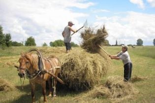 На Харківщині селяни організували комуну (відео)
