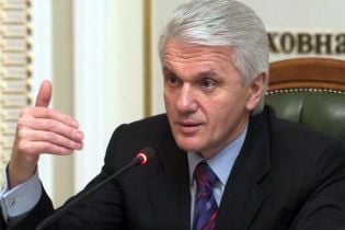 Литвин хоче, щоб політична еліта пішла у "небуття"