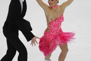 Російська фігуристка показала стриптиз на льоду