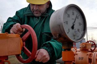 Янукович відкрив дорогу "Газпрому" для експансії ринку газу